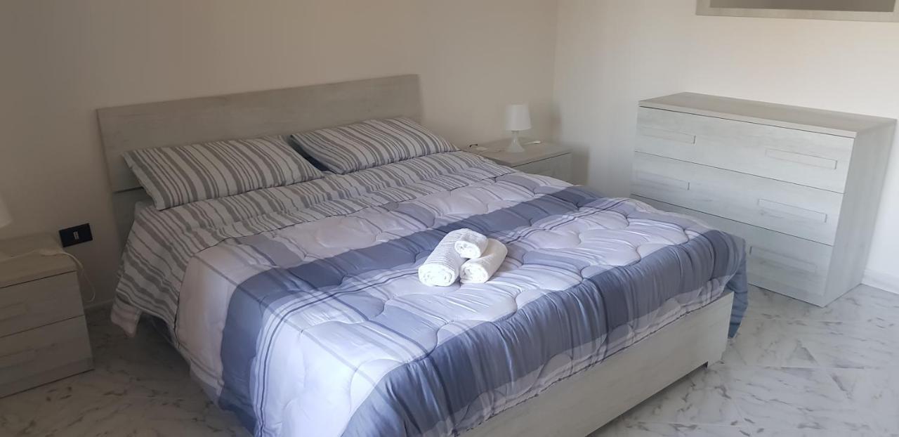 B&B A Casa Di Anto Еболи Екстериор снимка